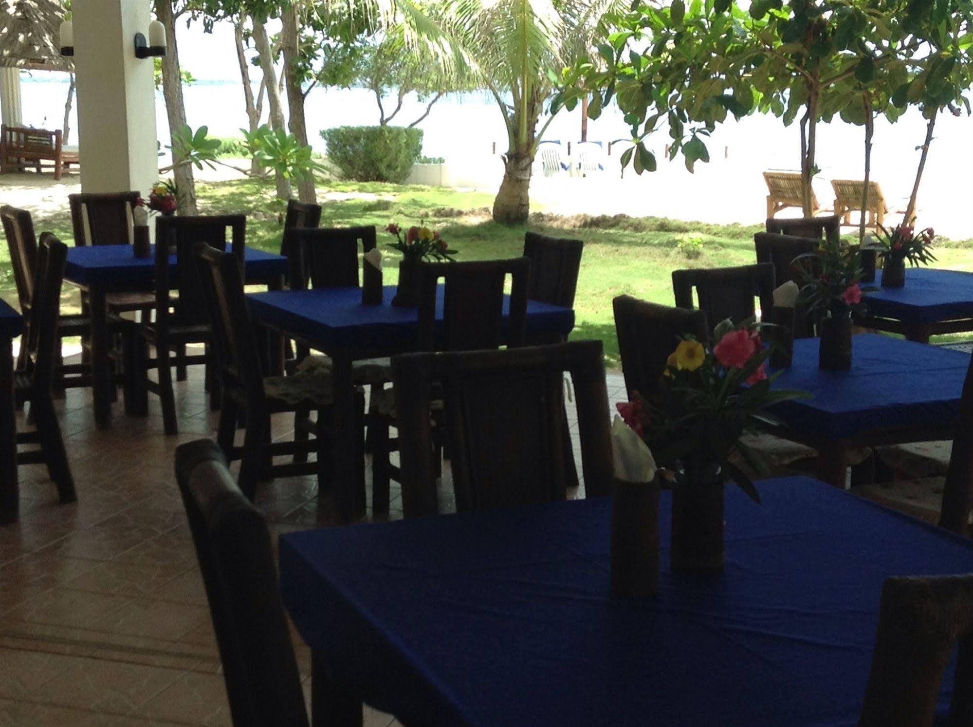 Talima Beach Villas & Dive Resort Cebu Buitenkant foto