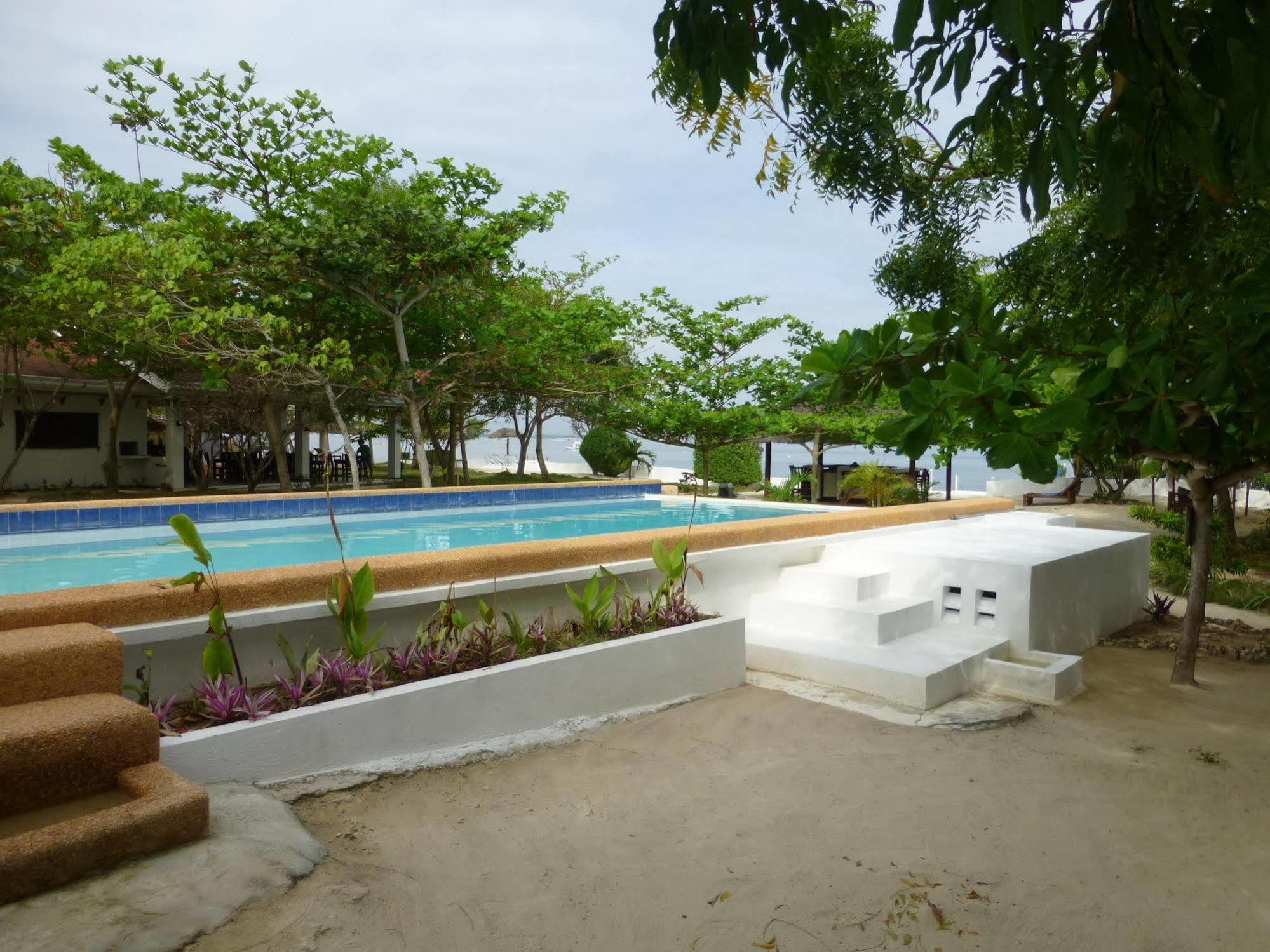 Talima Beach Villas & Dive Resort Cebu Buitenkant foto